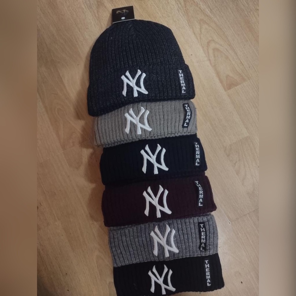 NY Yankees winter thermal hat, UNISEX, NEW